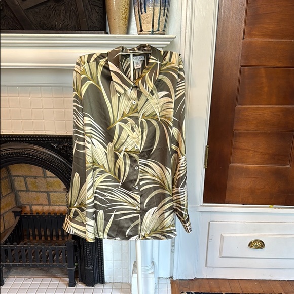 Rachel Zoe Plus size‎ Green & Cream Leaf Pattern Blouse-worn a bunch- life left! - Picture 1 of 7